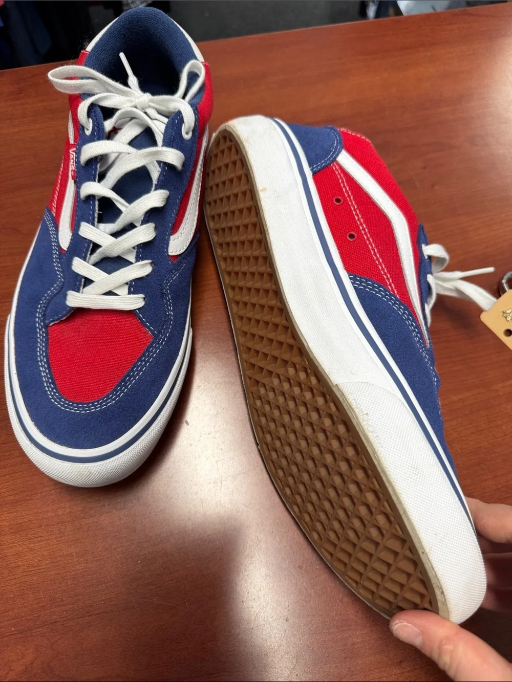 Vans size men’s 12 // 081528